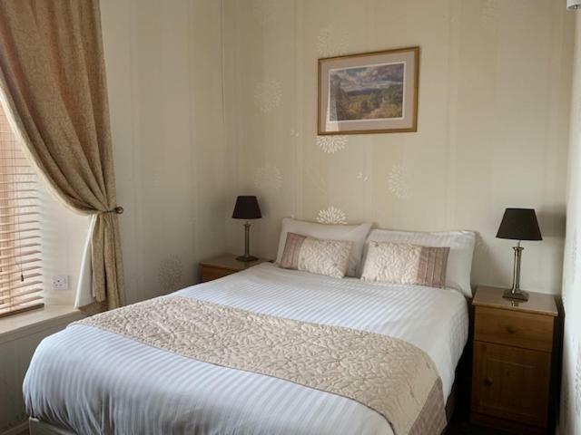 Alexandra Hotel Ballater Room photo